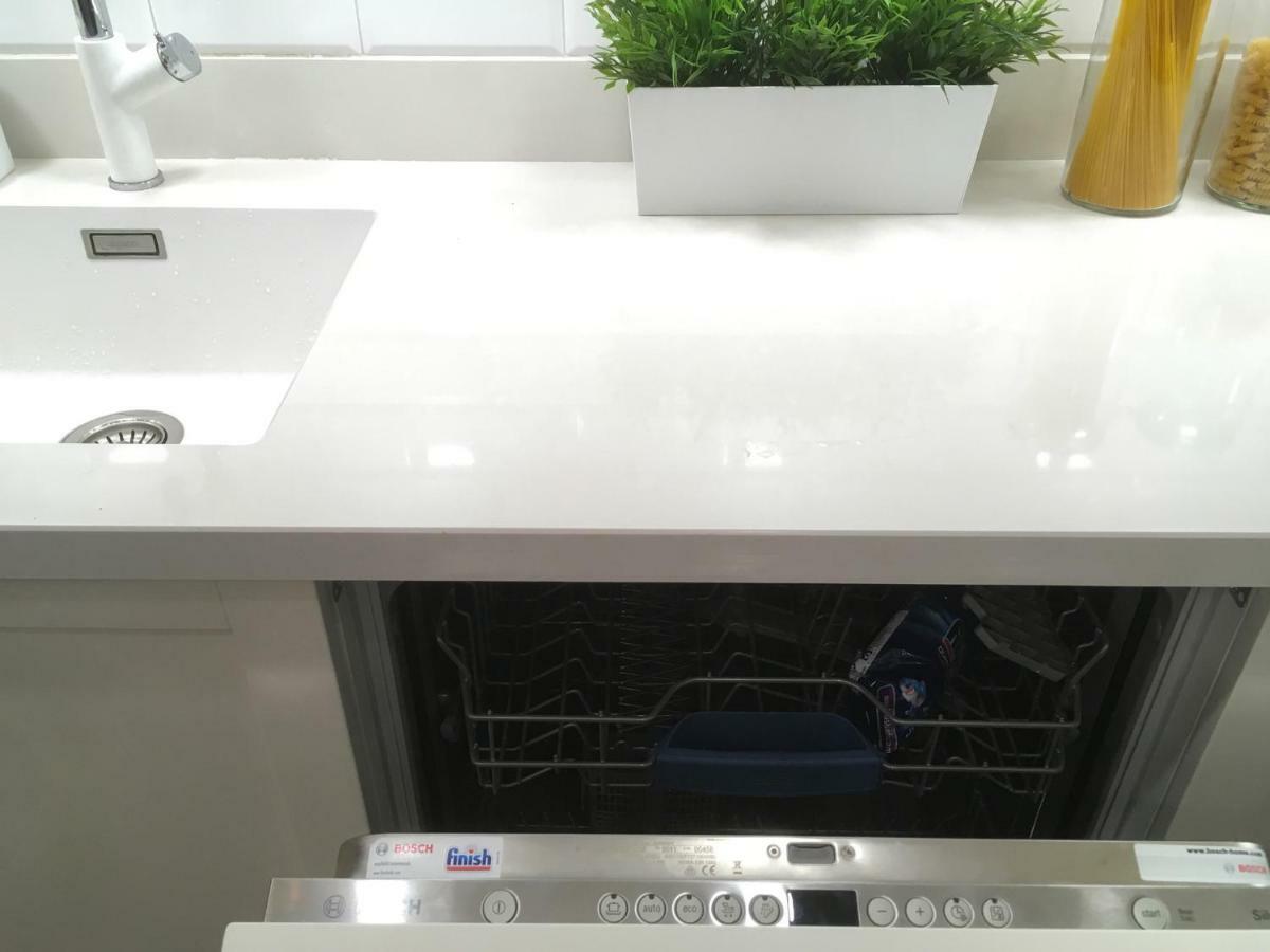 A Luxury Apartment With Patio And Bbq Sofia Bagian luar foto